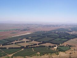 Golan heights border.jpg