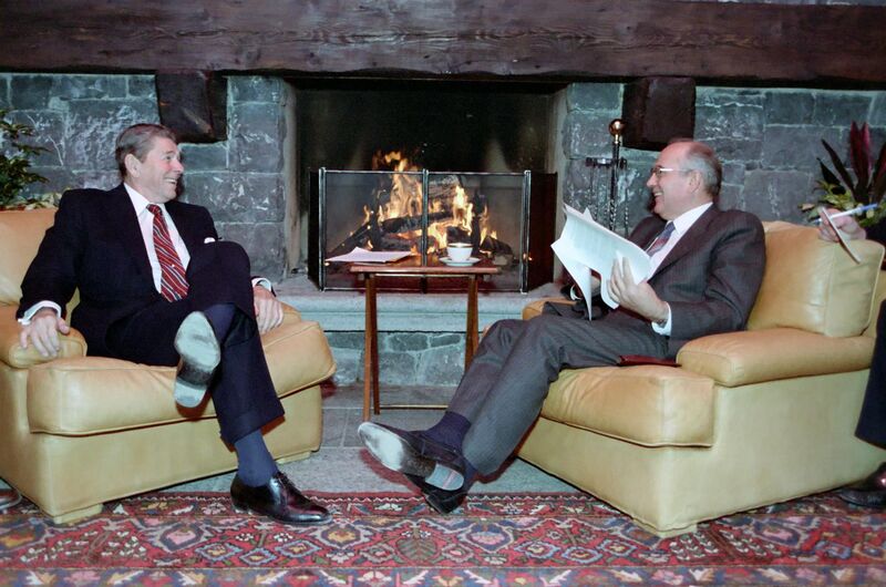 File:President Ronald Reagan and Soviet General Secretary Mikhail Gorbachev at the first Summit in Geneva, Switzerland.jpg