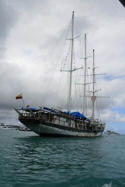 Tall ship (3838226062).jpg