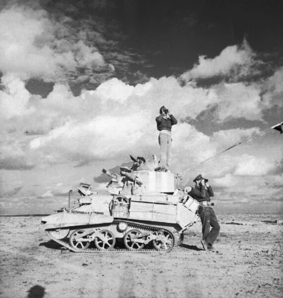 File:The British Army in North Africa 1941a E6822.jpg