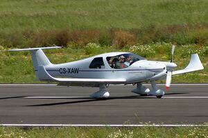 Dyn'Aero MCR-4S, Private JP6251860.jpg