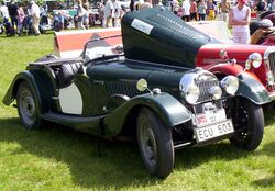 Morgan Plus 4 1952.jpg