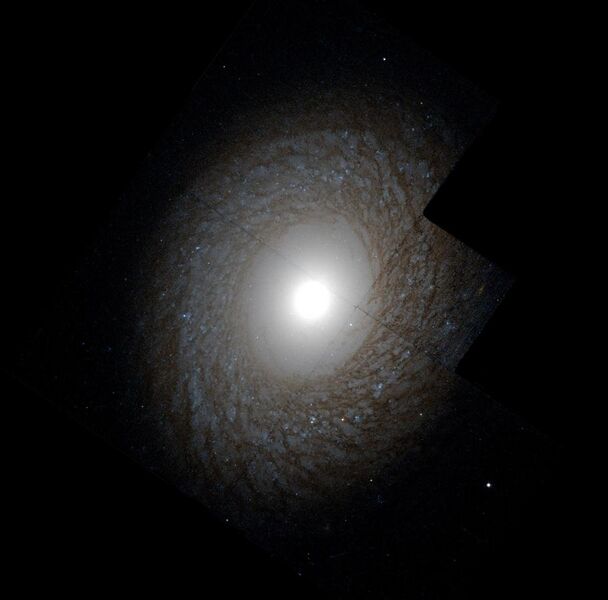 File:NGC2775-hst-R814GB450.jpg