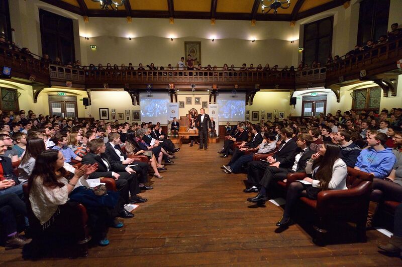 File:Stephen Fry at the Cambridge Union.jpg