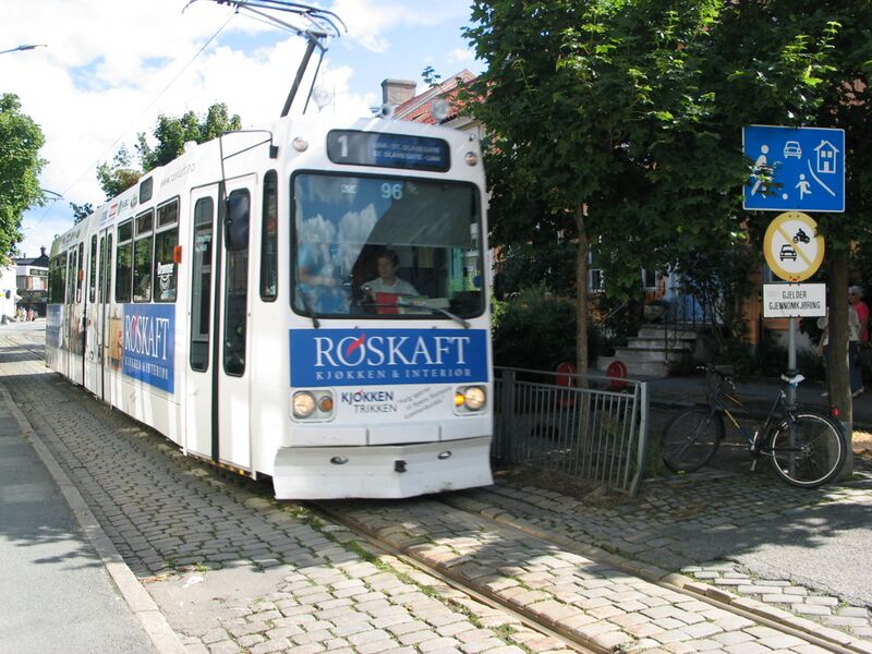 File:Trondheim tram 1.jpg