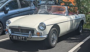1963 MG B.jpg