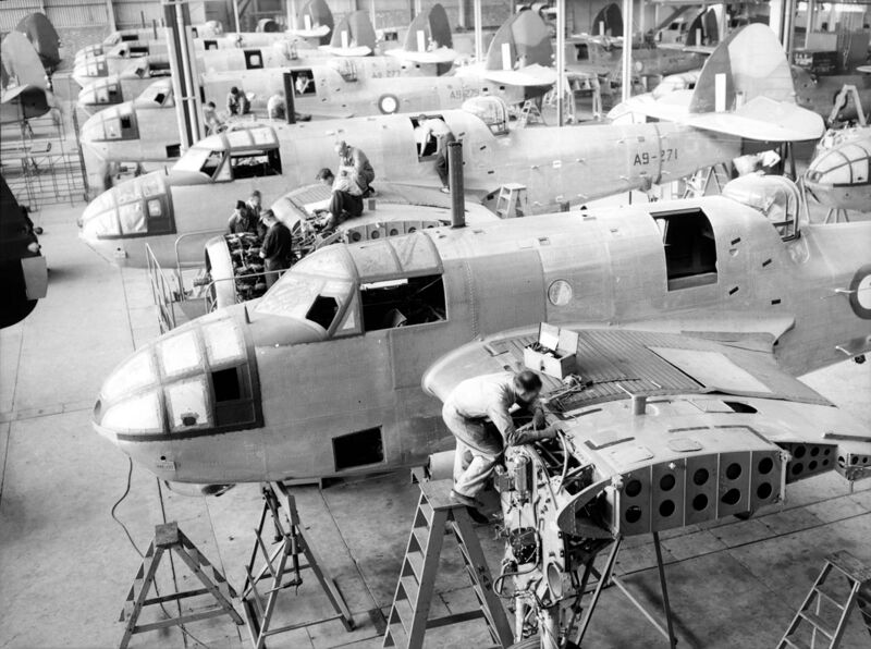 File:Bristol Beaufort production at DAP Australia3 c1943.jpg