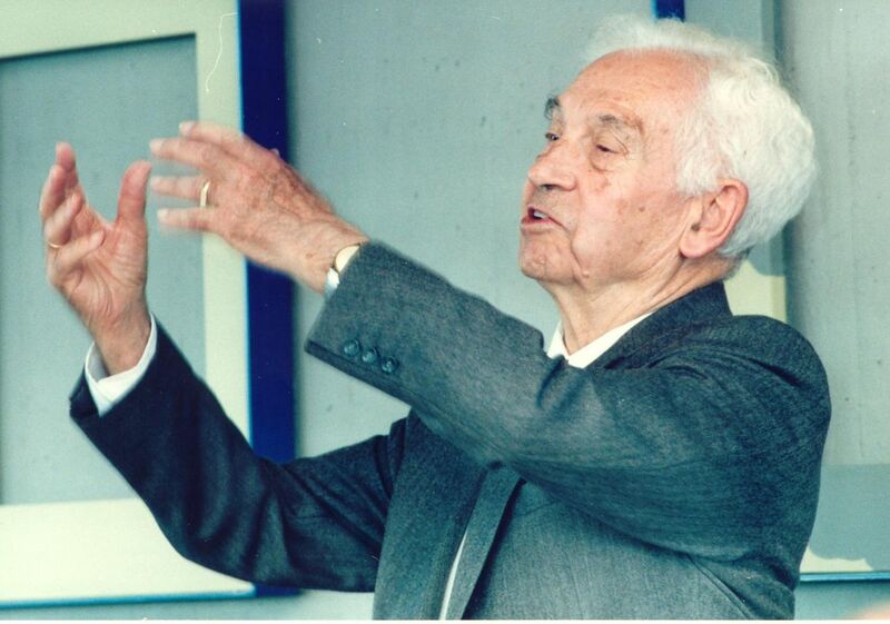 File:Ernst Mayr PLoS.jpg