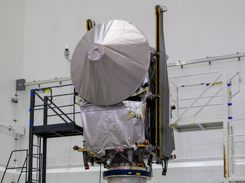 File:Lucy spacecraft lifted to dolly operations (KSC-20210908-PH-KLS01 0004) (cropped).jpg