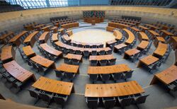 2017-11-02 Plenarsaal im Landtag NRW-3851.jpg