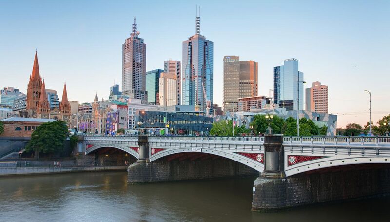File:Melbourne Skyline and Princes Bridge - Dec 2008 (cropped).jpg