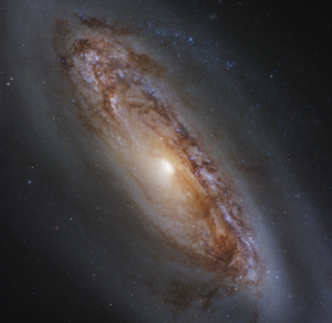 Messier 90 - HST.png