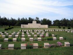 Azmak Cemetery, Gallipoli Peninsula.JPG