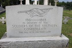 Confederate monument in Natchez, MS, Cemetery IMG 6995.JPG