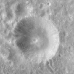 Elmer crater AS12-54-7986.jpg