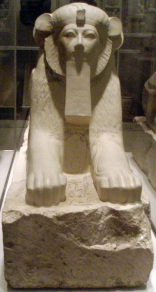 File:Hatshepsut-SmallSphinx MetropolitanMuseum.png