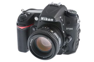 Nikon D7000 Digital SLR Camera 05.jpg