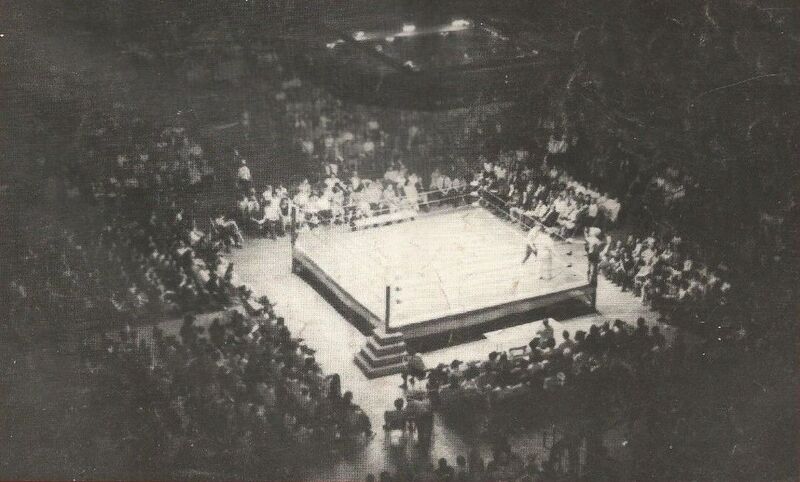 File:A ring in Detroit for Big Time Wrestling - 1972 BODY PRESS WRESTLING MAGAZINE (cropped).jpg
