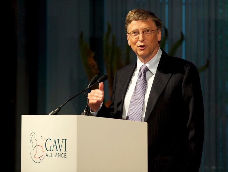 File:Bill Gates, speaking at the UK-hosted GAVI immunisation Alliance pledging event.jpg