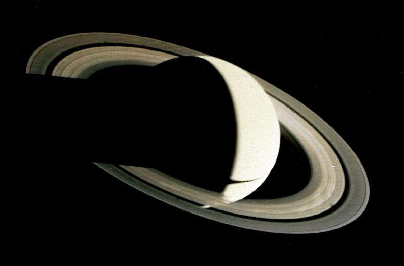 File:Crescent Saturn as seen from Voyager 1.jpg