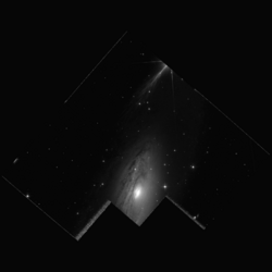 NGC 7013 hst 06359 606.png