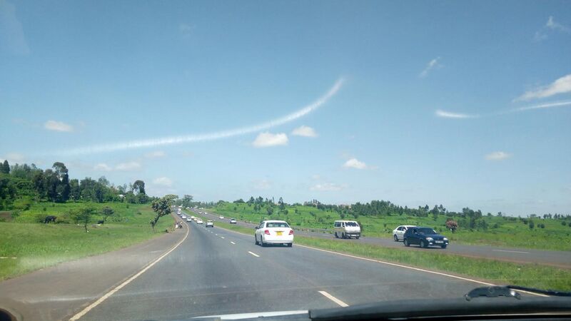 File:Nairobi-Nyeri highway, Kenya.jpg