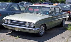 1962 Buick Special DeLuxe.jpg