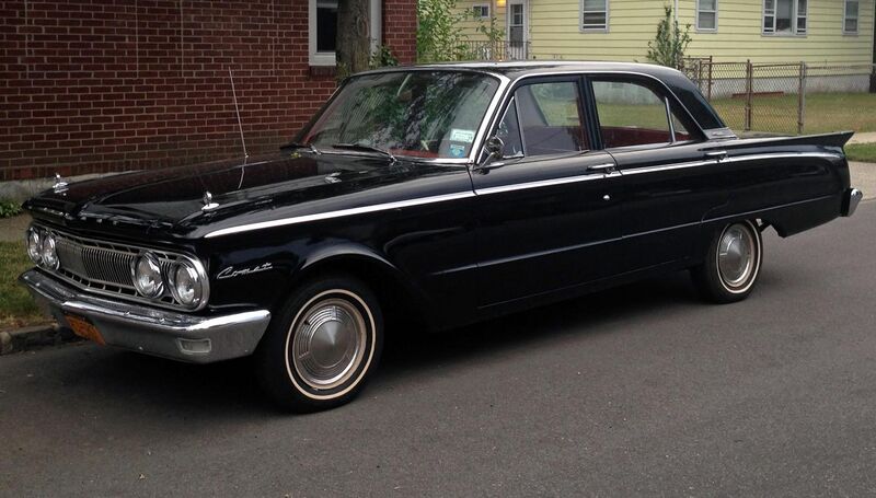 File:1962 Mercury Comet 4-door sedan (black, front left).jpg