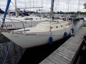 Douglas 32 sailboat Zephyr IV 2675.jpg