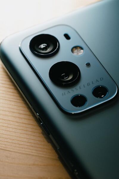 File:OnePlus 9 Pro Camera Module with Hasselblad logo.jpg