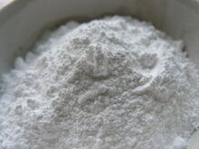 Powder of sodium benzoate