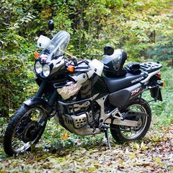 Honda Africa Twin XRV750T.jpg