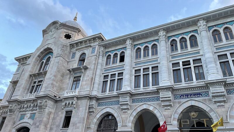 File:Istanbul Grand Post Office.jpg