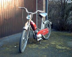 Moped 001.jpg