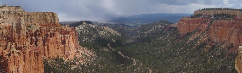 File:Paria View at Bryce Canyon NP.jpg
