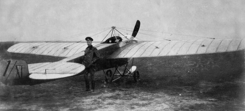 File:Pyotr Nesterov and the Nieuport IV.G he looped.jpg