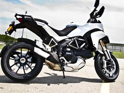 Ducati multistrada 1200 ABS.jpg