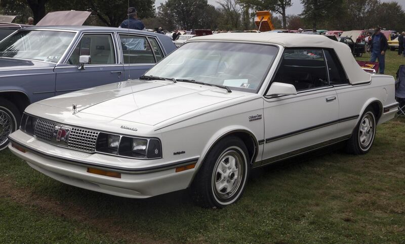File:1985 Oldsmobile Cutlass Ciera Brougham Convertible (H&E), front left at Hershey 2019.jpg