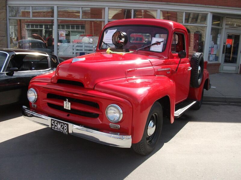 File:1953 International R110 pickup.jpg