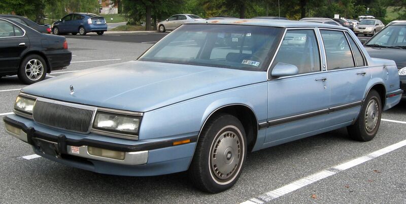 File:1990-1991 Buick LeSabre -- 09-22-2010.jpg