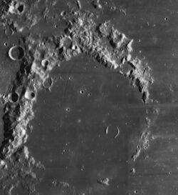 Eddington crater 4169 h3 4174 h3.jpg