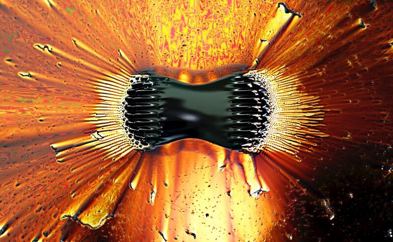 File:Ferrofluid poles.jpg