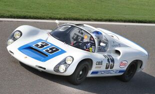 Porsche 910 at Barber 2010 01.jpg