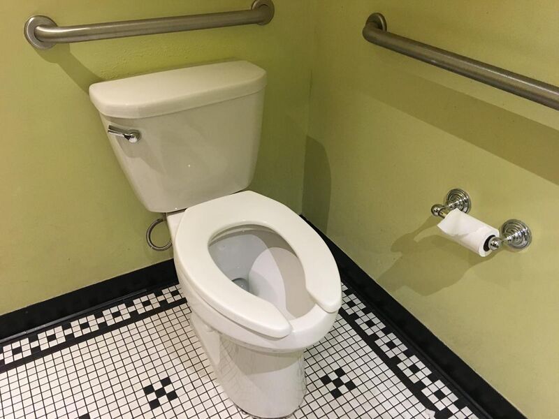 File:Public Toilet 1.jpg