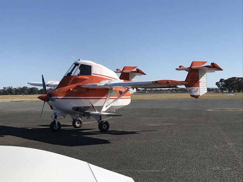 File:AirTruk at Temora Airport October 2018.jpg