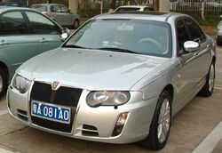 Roewe 750 cropped.jpg