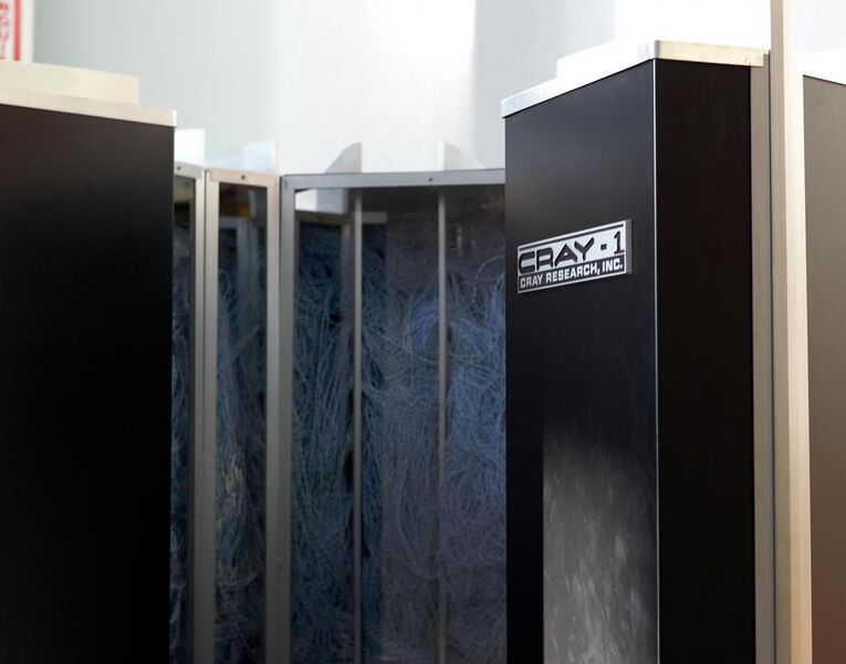 File:Cray-1-Computer History Museum-20070512.jpg