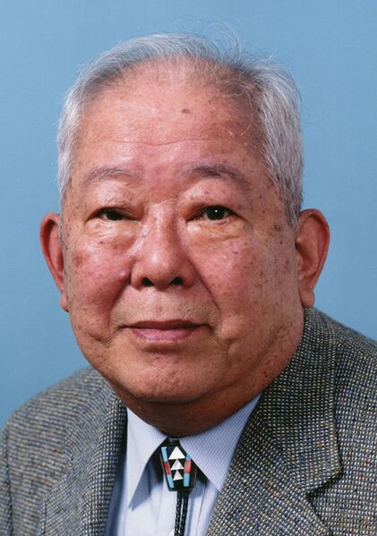 File:Masatoshi Koshiba 2002.jpg