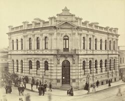Photo taken of closure of Bank of Van Diemen's Land, 3 August 1891.jpg
