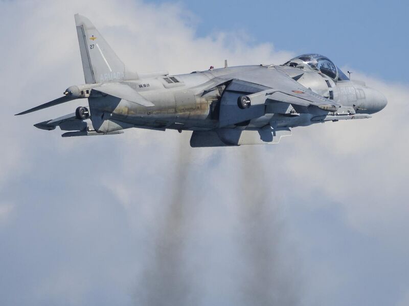 File:Spanish EAV-8B Harrier II+ "Cobra" (27448607244) (cropped).jpg